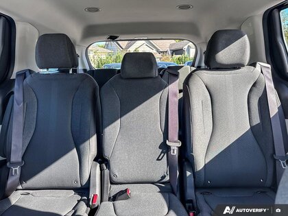 used 2022 Kia Carnival car, priced at $33,949