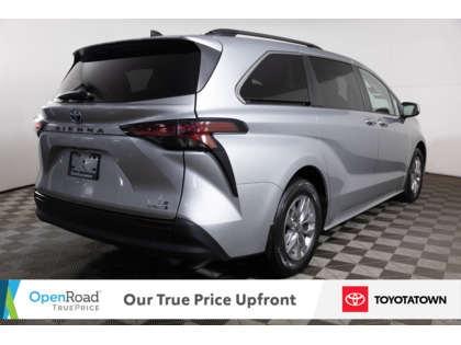 used 2022 Toyota Sienna car, priced at $49,798