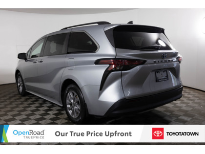 used 2022 Toyota Sienna car, priced at $49,798