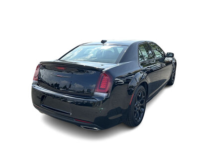 used 2023 Chrysler 300 car