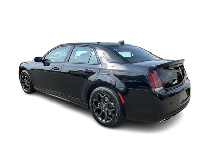 used 2023 Chrysler 300 car