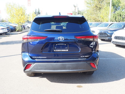 used 2023 Toyota Highlander car, priced at $52,900