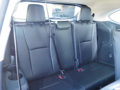 used 2023 Toyota Highlander car, priced at $52,900
