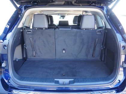 used 2023 Toyota Highlander car, priced at $52,900