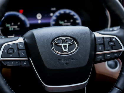 used 2024 Toyota Highlander car, priced at $60,995