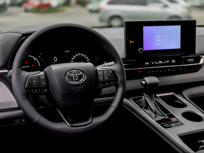 used 2025 Toyota Sienna car, priced at $59,995