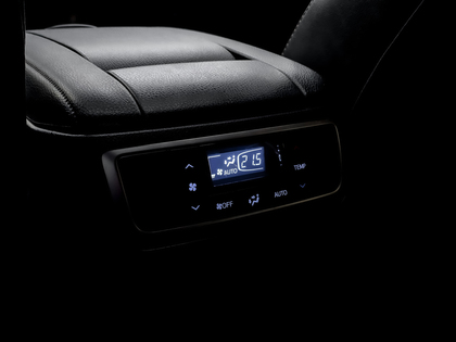 used 2019 Toyota Highlander car, priced at $33,495