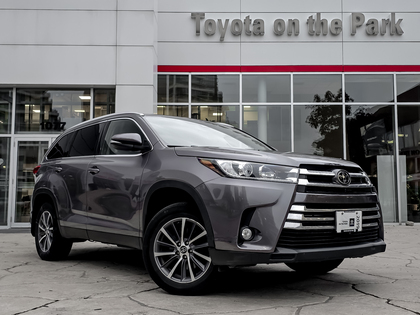 used 2019 Toyota Highlander car, priced at $33,495