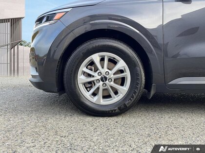 used 2023 Kia Carnival car, priced at $37,999