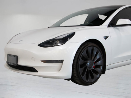 used 2021 Tesla Model 3 car, priced at $26,900