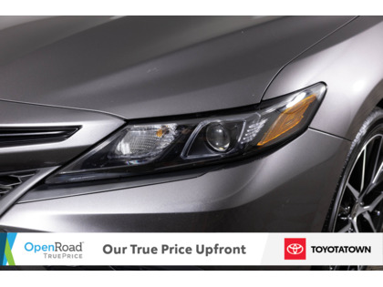 used 2022 Toyota Camry Hybrid car, priced at $34,998
