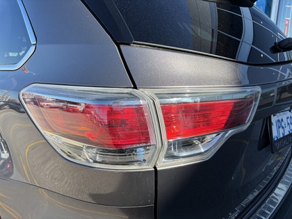 used 2016 Toyota Highlander car, priced at $20,995