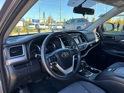 used 2016 Toyota Highlander car, priced at $20,995