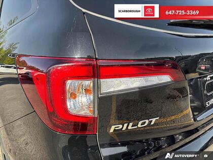 used 2021 Honda Pilot car, priced at $40,995