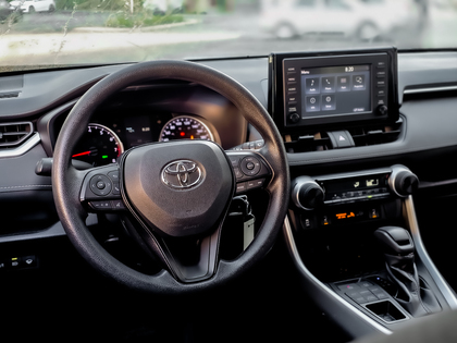 used 2020 Toyota RAV4 car, priced at $31,495