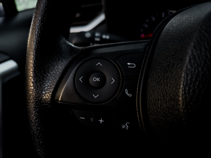 used 2020 Toyota RAV4 car, priced at $31,495
