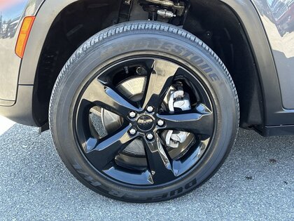 used 2021 Jeep Grand Cherokee car, priced at $36,995