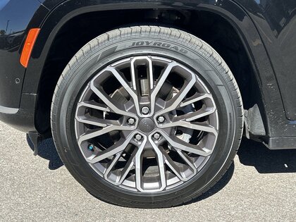 used 2021 Jeep Grand Cherokee car, priced at $46,999