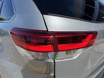 used 2018 Toyota Highlander car, priced at $34,995