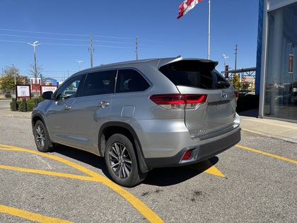 used 2018 Toyota Highlander car, priced at $34,995
