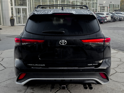 used 2021 Toyota Highlander car, priced at $46,495