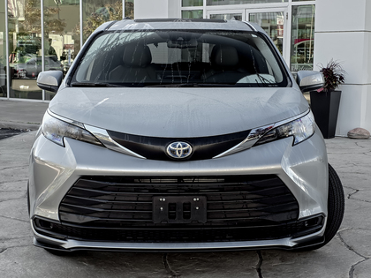 used 2025 Toyota Sienna car, priced at $61,495