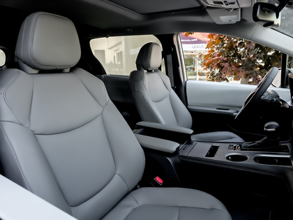 used 2025 Toyota Sienna car, priced at $61,495