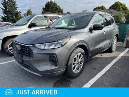 used 2023 Ford Escape car, priced at $24,149