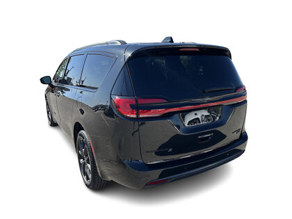 used 2022 Chrysler Pacifica car, priced at $38,995