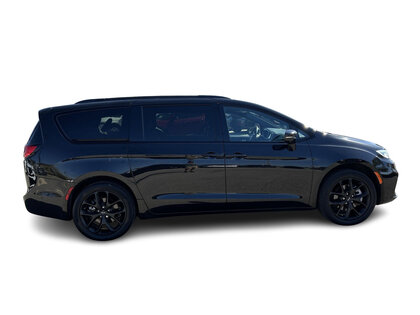 used 2022 Chrysler Pacifica car, priced at $38,995