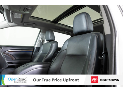 used 2015 Toyota Highlander car, priced at $25,998