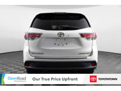 used 2015 Toyota Highlander car, priced at $25,998