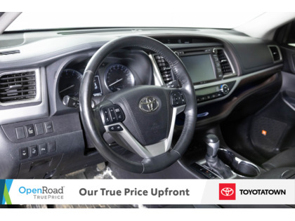 used 2015 Toyota Highlander car, priced at $25,998