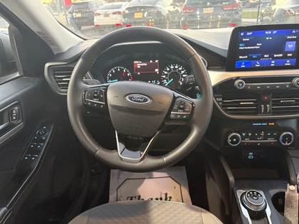 used 2022 Ford Escape car, priced at $23,950