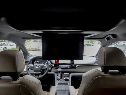 used 2022 Toyota Sienna car, priced at $59,495