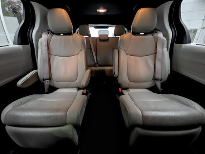 used 2022 Toyota Sienna car, priced at $59,495