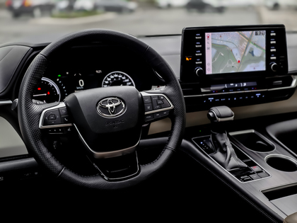 used 2022 Toyota Sienna car, priced at $59,495