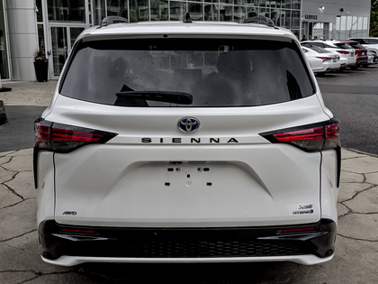 used 2024 Toyota Sienna car, priced at $65,995