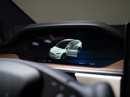 used 2022 Tesla Model X car, priced at $87,900