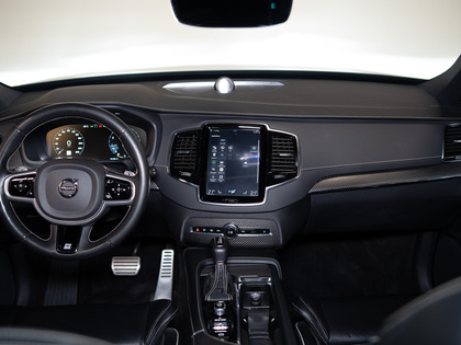 used 2018 Volvo XC90 car, priced at $28,900