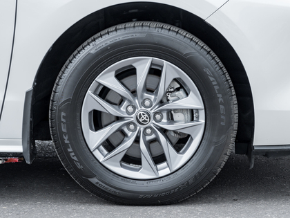 used 2024 Toyota Sienna car, priced at $53,993