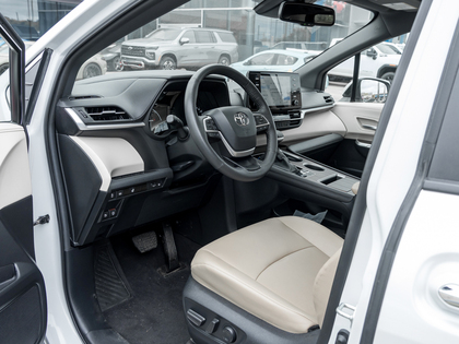 used 2024 Toyota Sienna car, priced at $53,993