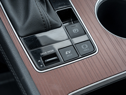 used 2024 Toyota Sienna car, priced at $53,993