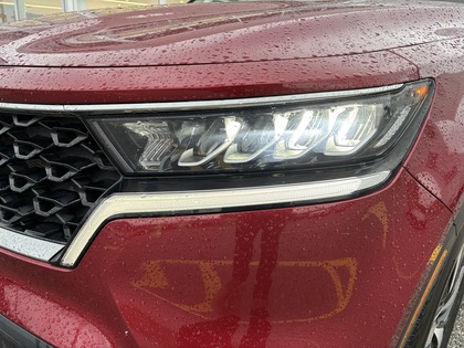 used 2021 Kia Sorento car, priced at $26,495