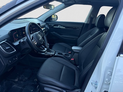 used 2024 Kia Seltos car, priced at $29,998