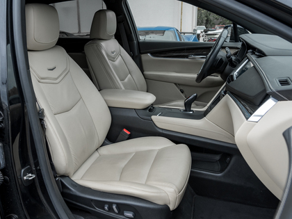 used 2017 Cadillac XT5 car, priced at $14,499