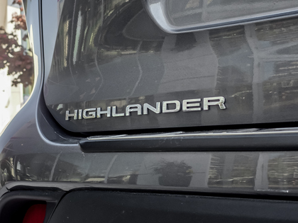 used 2020 Toyota Highlander car, priced at $43,995