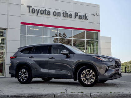 used 2020 Toyota Highlander car, priced at $43,995