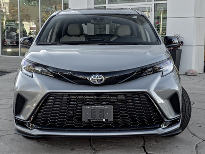 used 2025 Toyota Sienna car, priced at $67,795