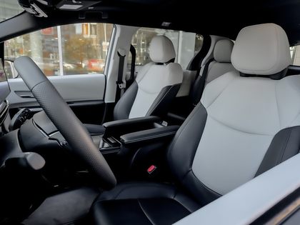 used 2025 Toyota Sienna car, priced at $67,795